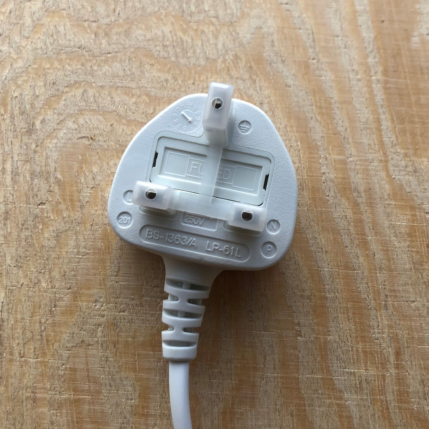 Scandyna Power Cable - UK-IEC-1.5m-with fuse